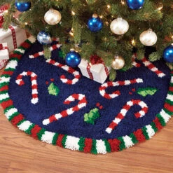 Herrschners Candy Cane Tree Skirt Latch Hook Kit